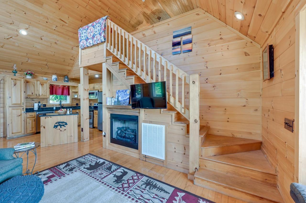 Warm And Cozy Cabin With Deck On Top Of The Blue Ridge Fancy Gap Exteriér fotografie